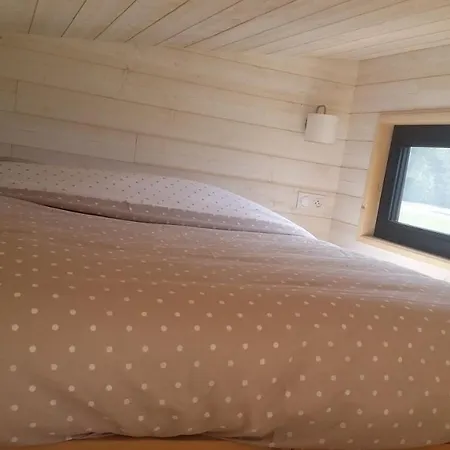 Lodge La Tiny Du Parc : Saint Symphorien Des Monts
